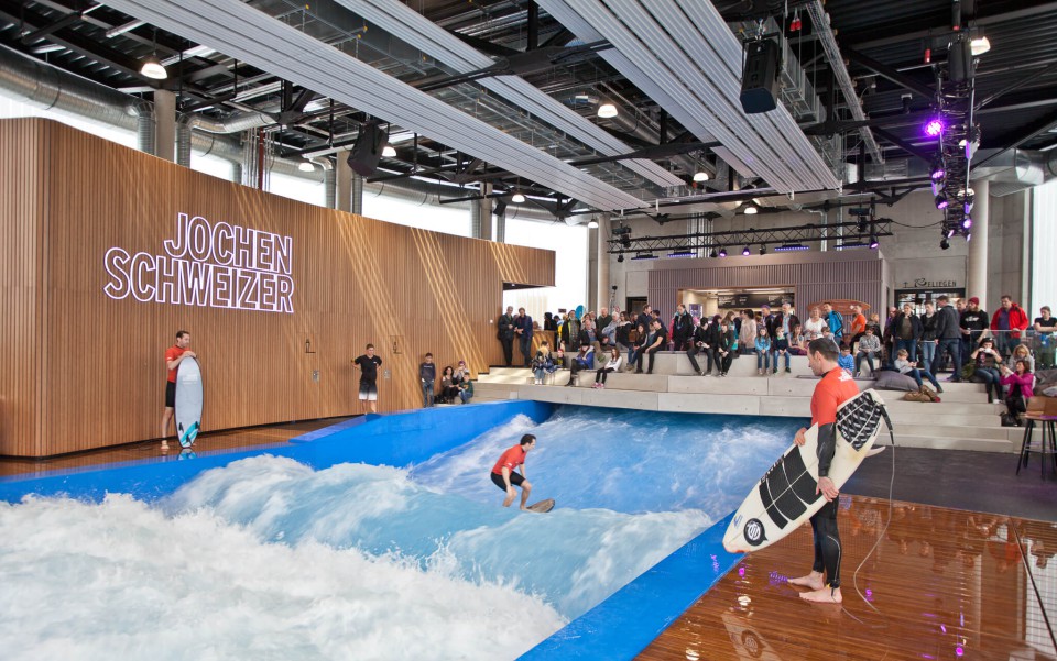 Welle, Surfen, Inside, Jochen Schweizer Arena München, OSA Ochs Schmidhuber Architekten GmbH